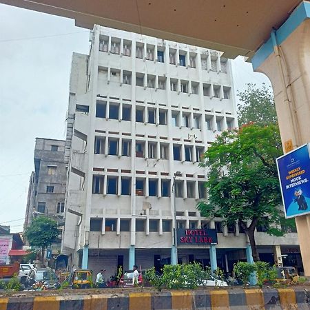 Hotel Skylark 那格浦尔 外观 照片